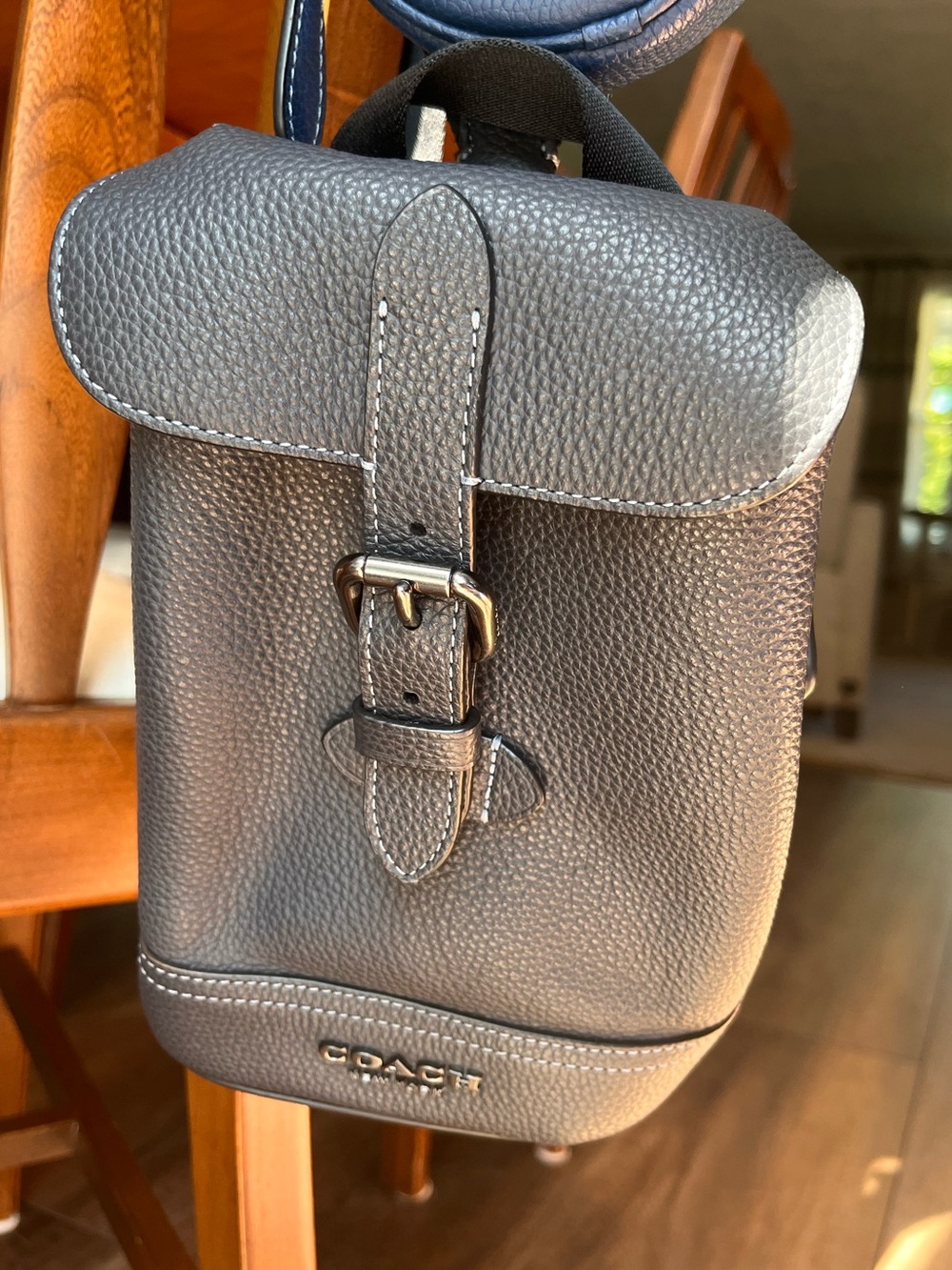 Coach Navy Pebble Leather Navy Crossbody Sling Bag with Clip on Circle Pouch! - Picture 4 of 16